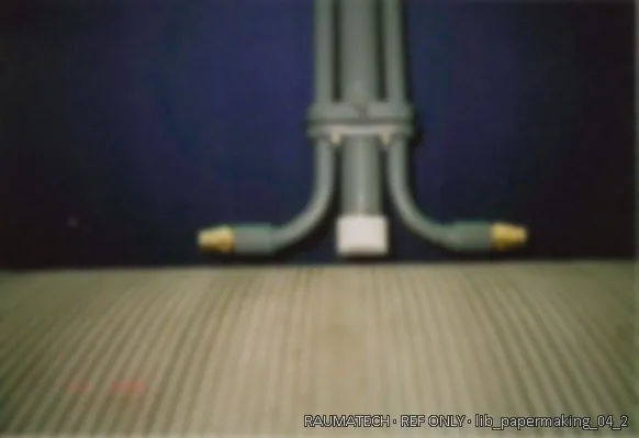 Grooved friction-drive drum surface