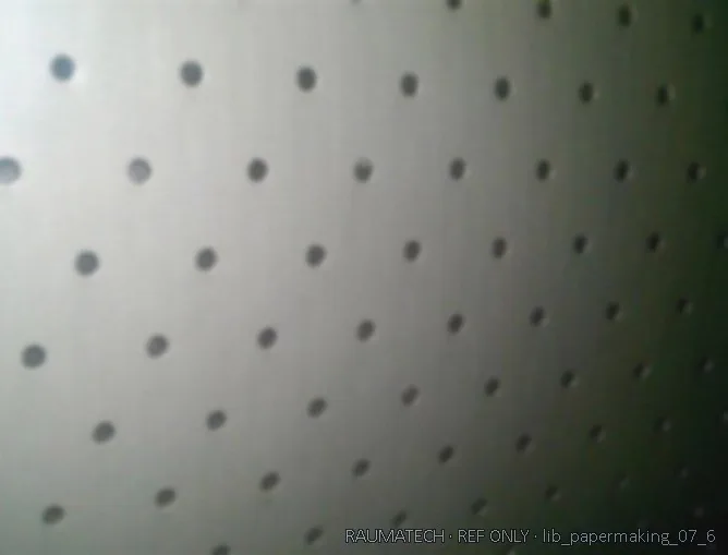 Perforated air-distribution plate